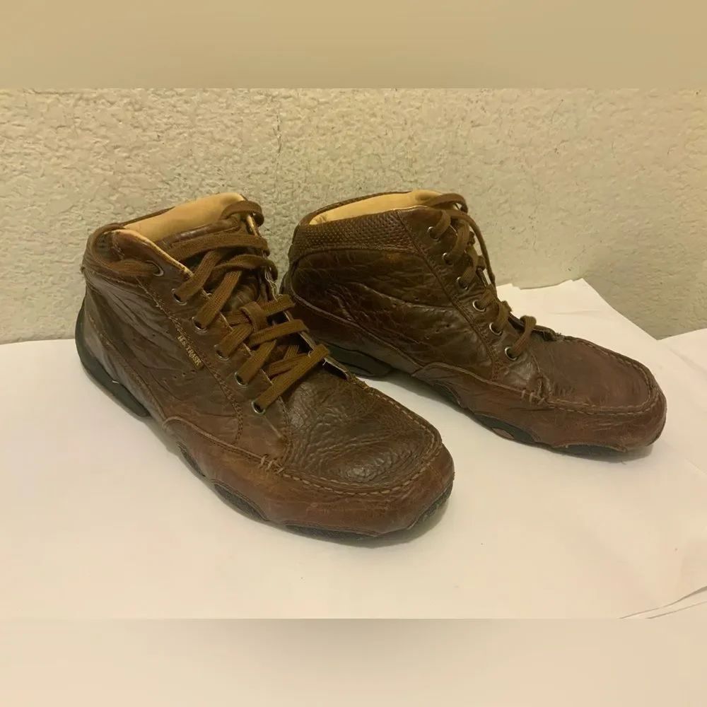 TRASK Kalispell Brown Leather Chukka Boots 10.5M